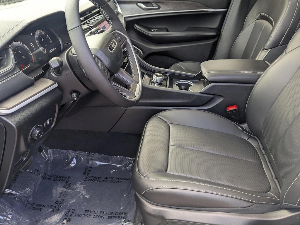 New 2025 Jeep Grand Cherokee Limited SUV