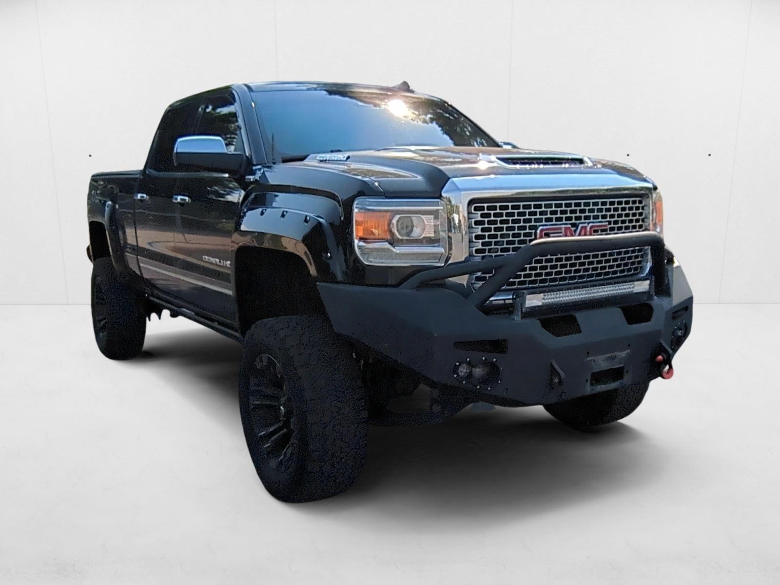 2017 Gmc Sierra Denali photo 3