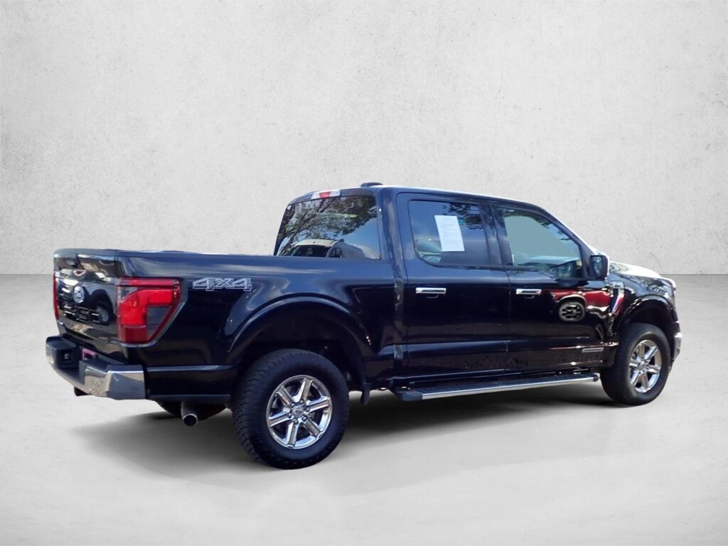 Used 2024 Ford F-150 XLT Crew Cab Pickup