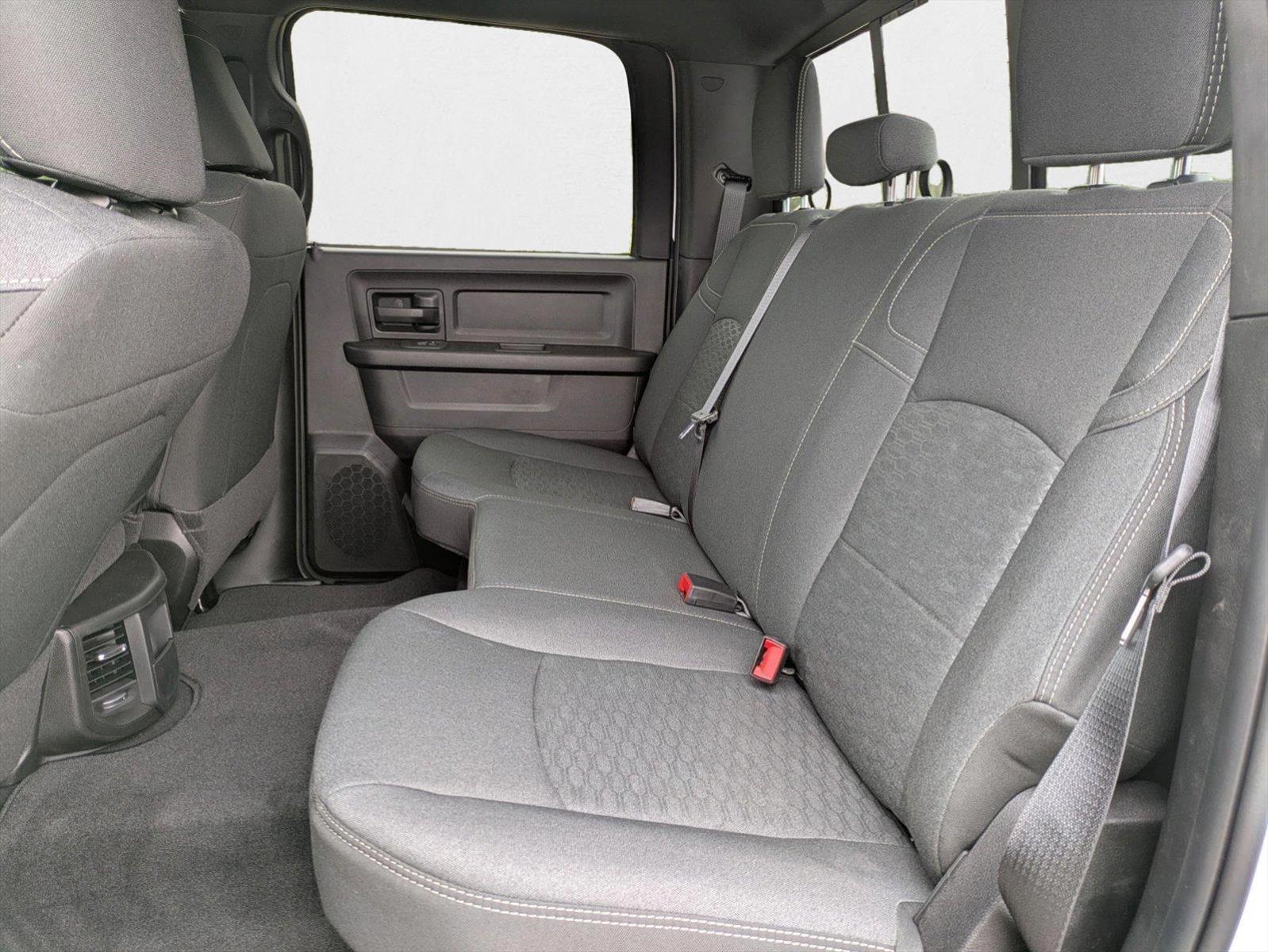 2025 RAM 2500 Tradesman - Photo 16