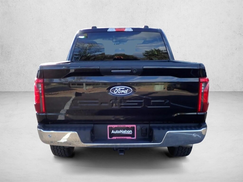 Used 2024 Ford F-150 XLT Crew Cab Pickup