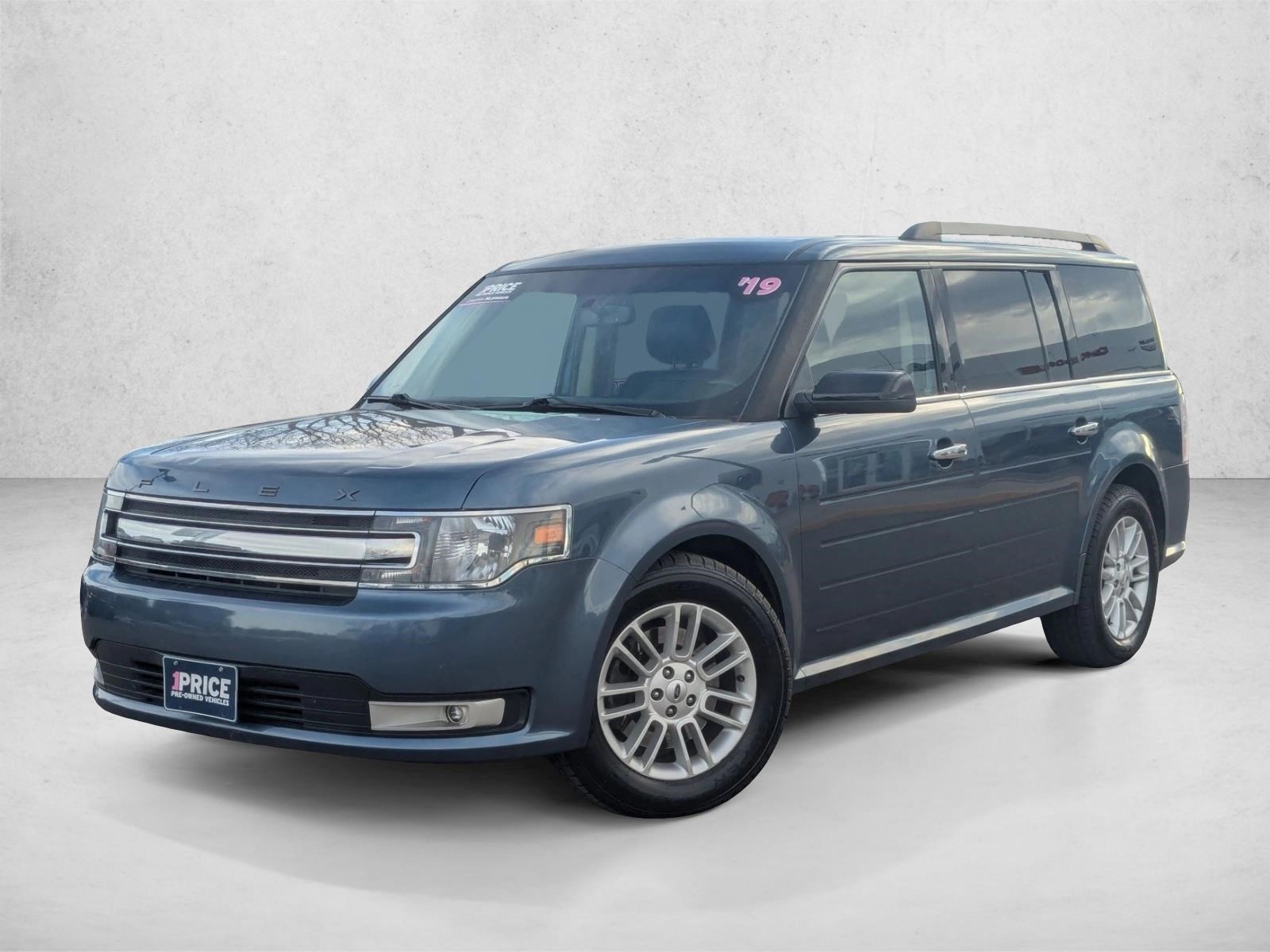 2019 Ford Flex SEL's photo