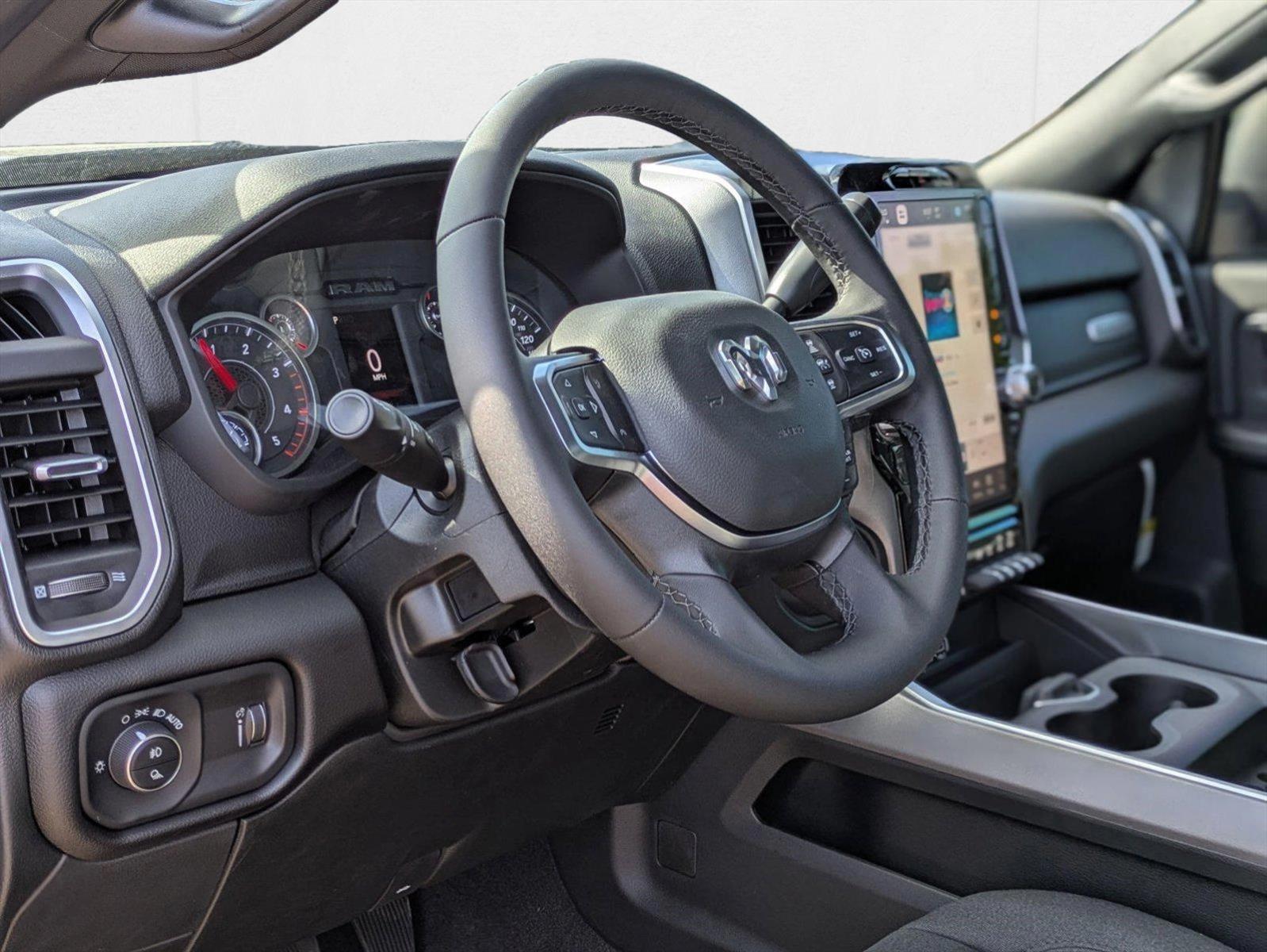 2025 Ram 2500 Big Horn photo 3