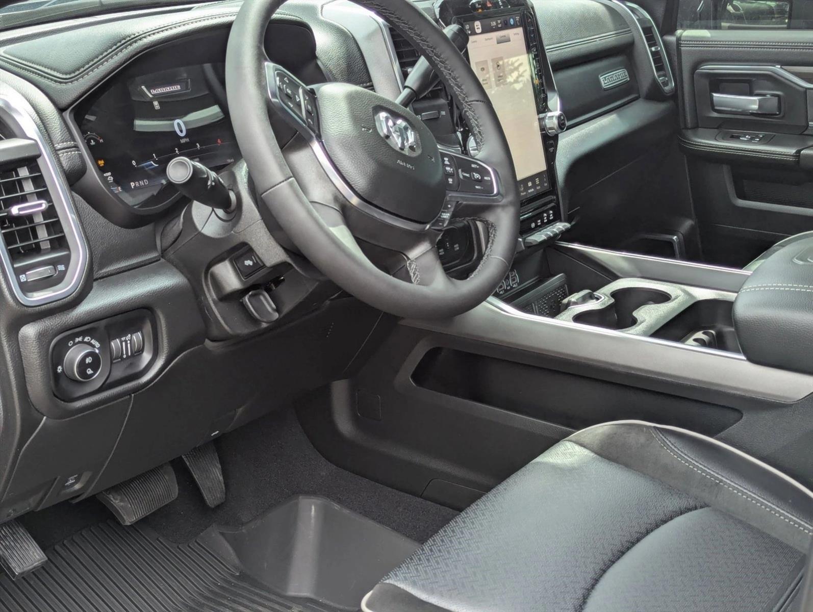 2025 Ram 2500 Laramie photo 3