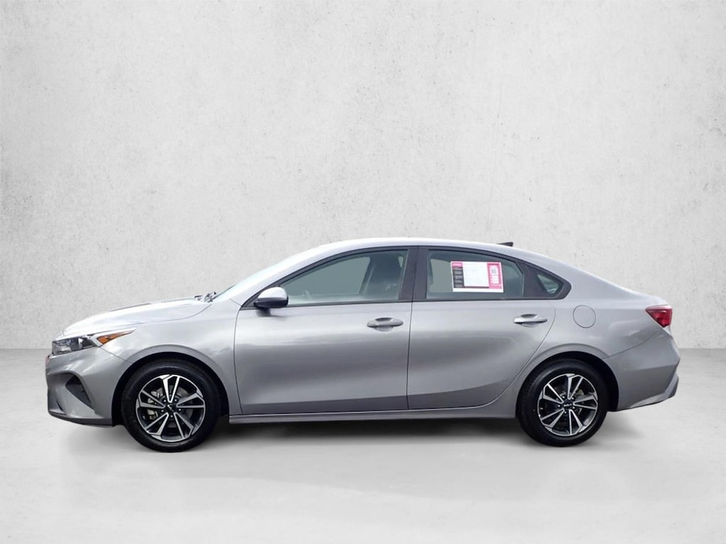 Used 2024 Kia Forte LXS 4dr Car