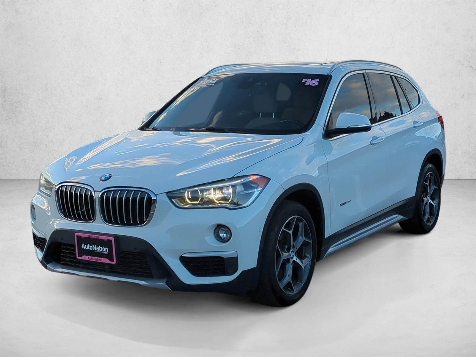 2016 BMW X1 28i