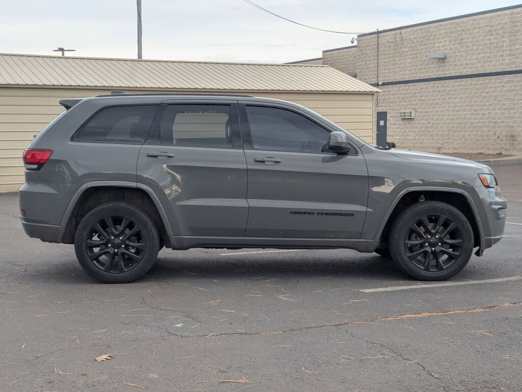Used 2021 Jeep Grand Cherokee Laredo X Sport Utility