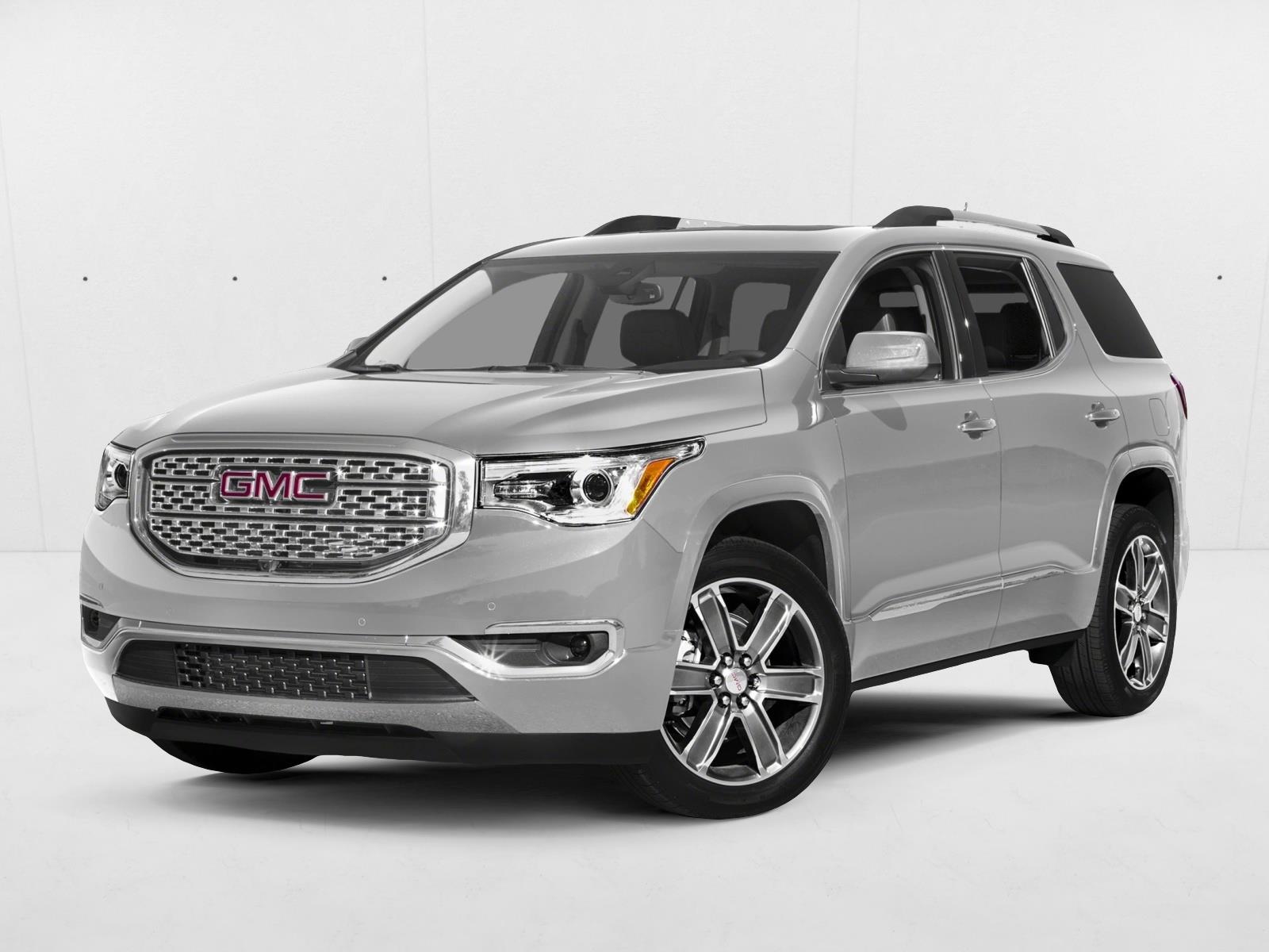 2017 GMC Acadia Denali's photo