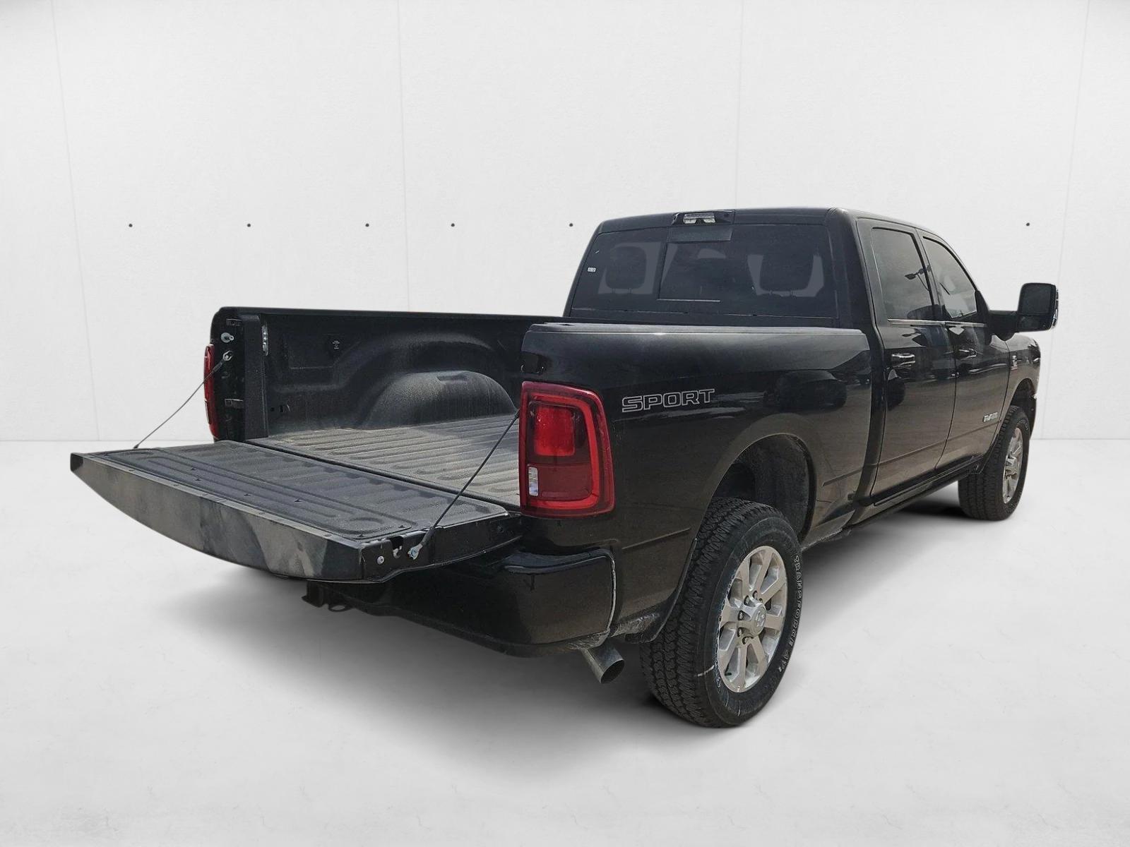 2025 Ram 2500 Laramie photo 2