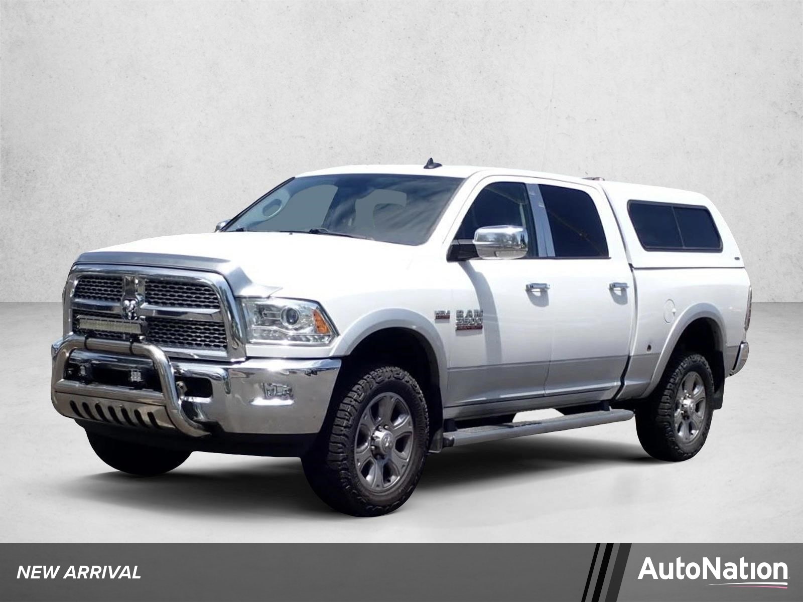 2015 RAM 2500 Laramie 4X4 Crew Cab SWB's photo