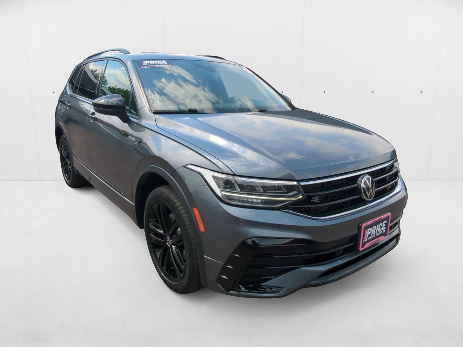 2022 Volkswagen Tiguan SE R-Line Black photo 2