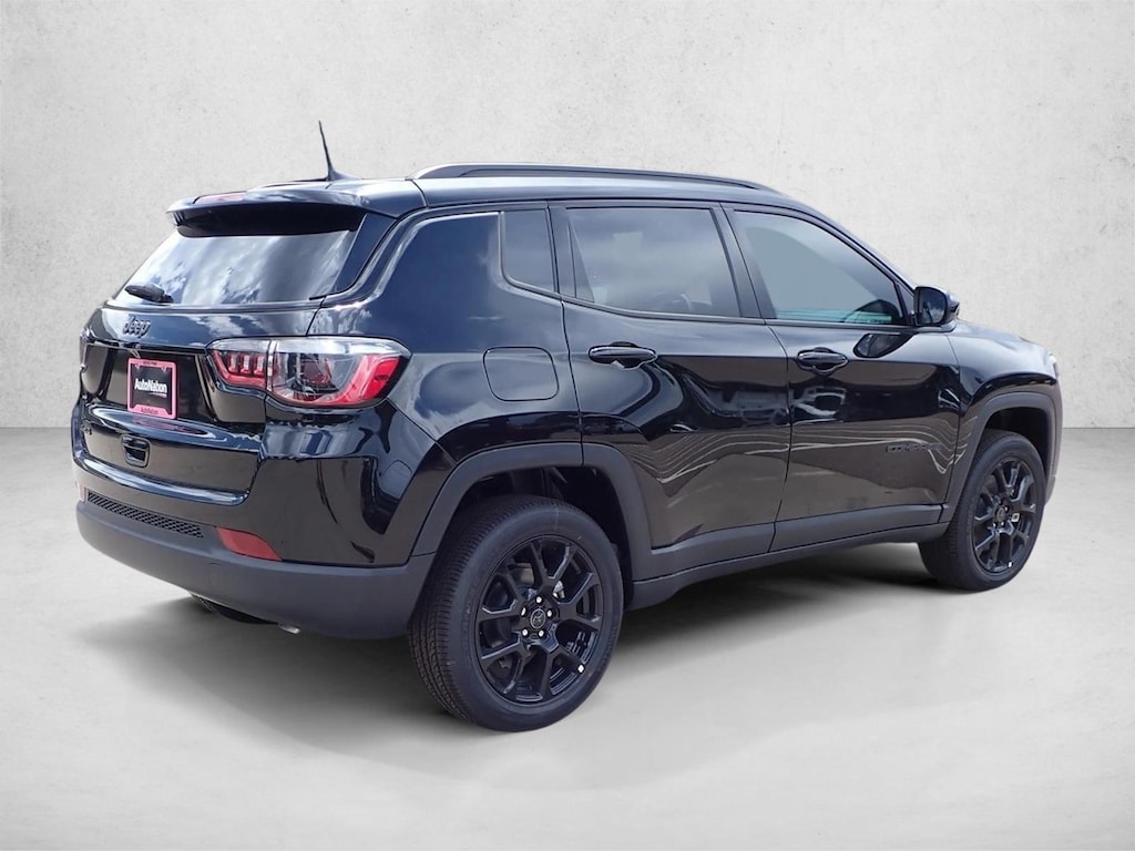 New 2026 Jeep Compass Latitude Altitude SUV