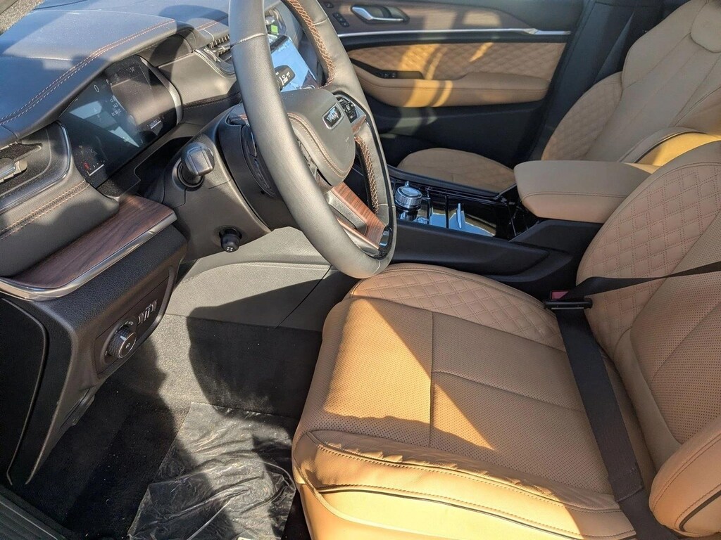 New 2025 Jeep Grand Cherokee Summit SUV