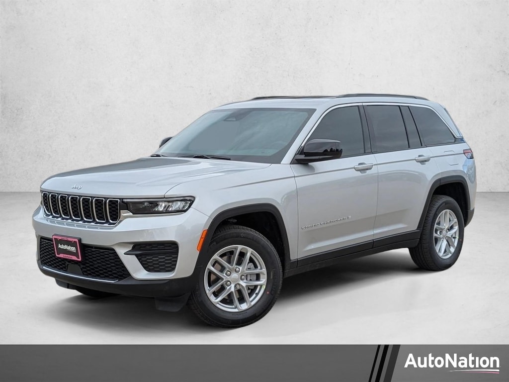 New 2026 Jeep Grand Cherokee Laredo X SUV
