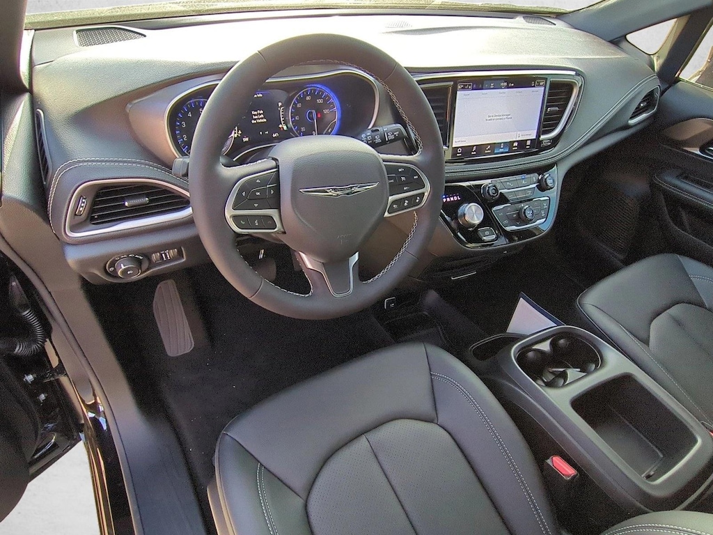 New 2026 Chrysler Pacifica Select Van Passenger Van