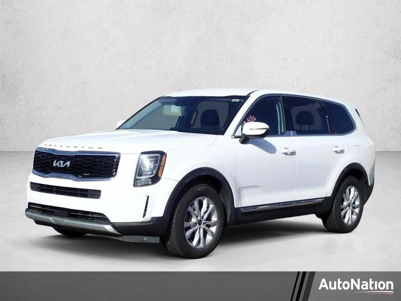 2022 Kia Telluride LX AWD's photo