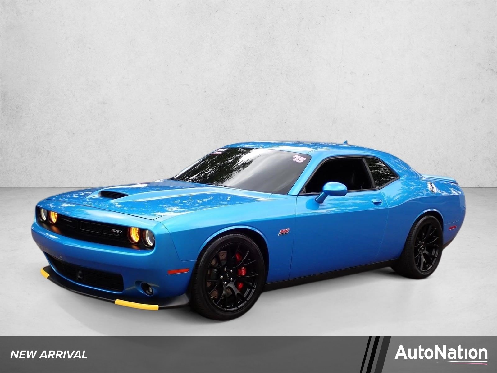 2015 Dodge Challenger SRT 392's photo