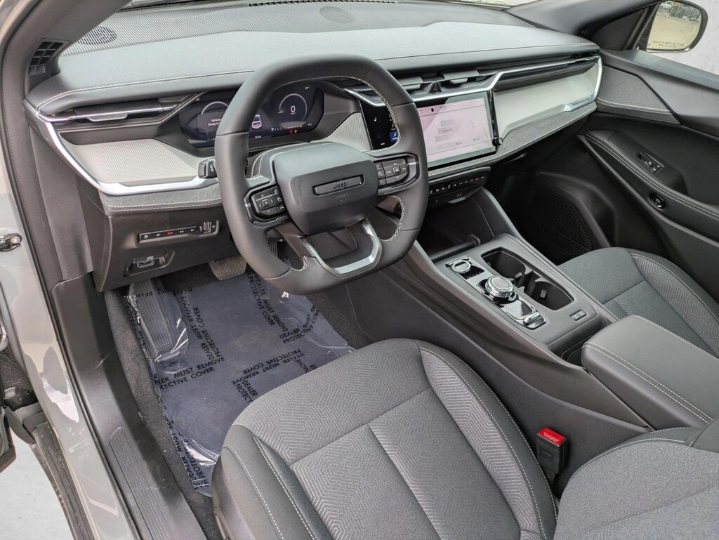 New 2026 Jeep Cherokee Laredo SUV