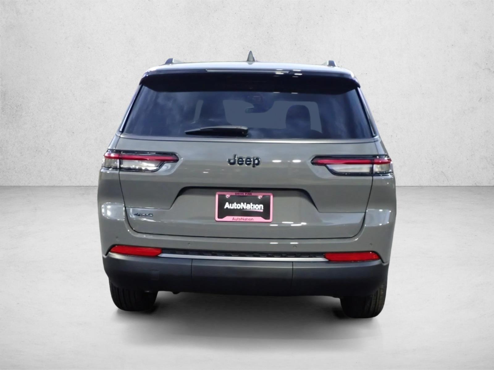 New 2027 Jeep Grand Cherokee Laredo Altitude SUV