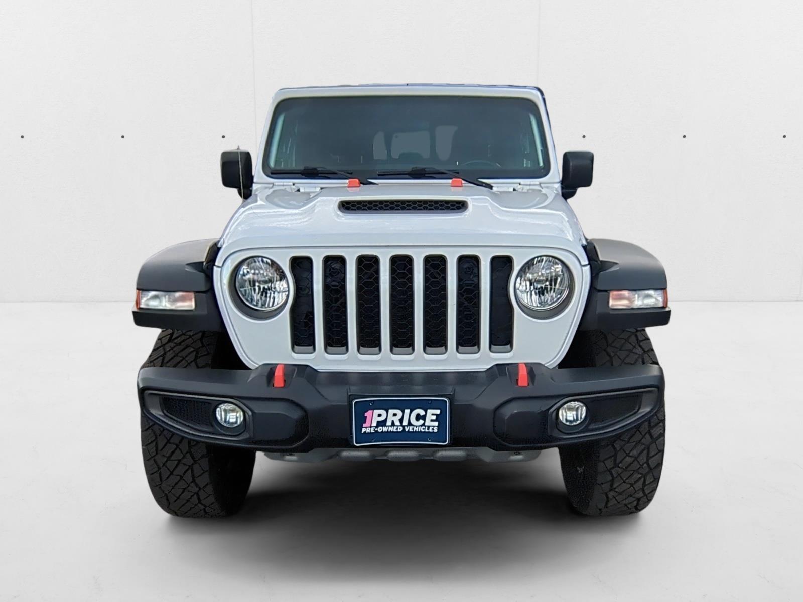 2021 Jeep Gladiator Mojave photo 2