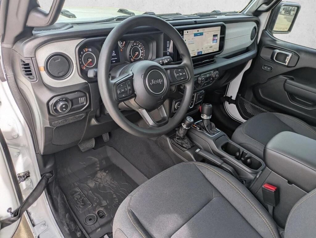 New 2026 Jeep Gladiator Sport Truck Crew Cab