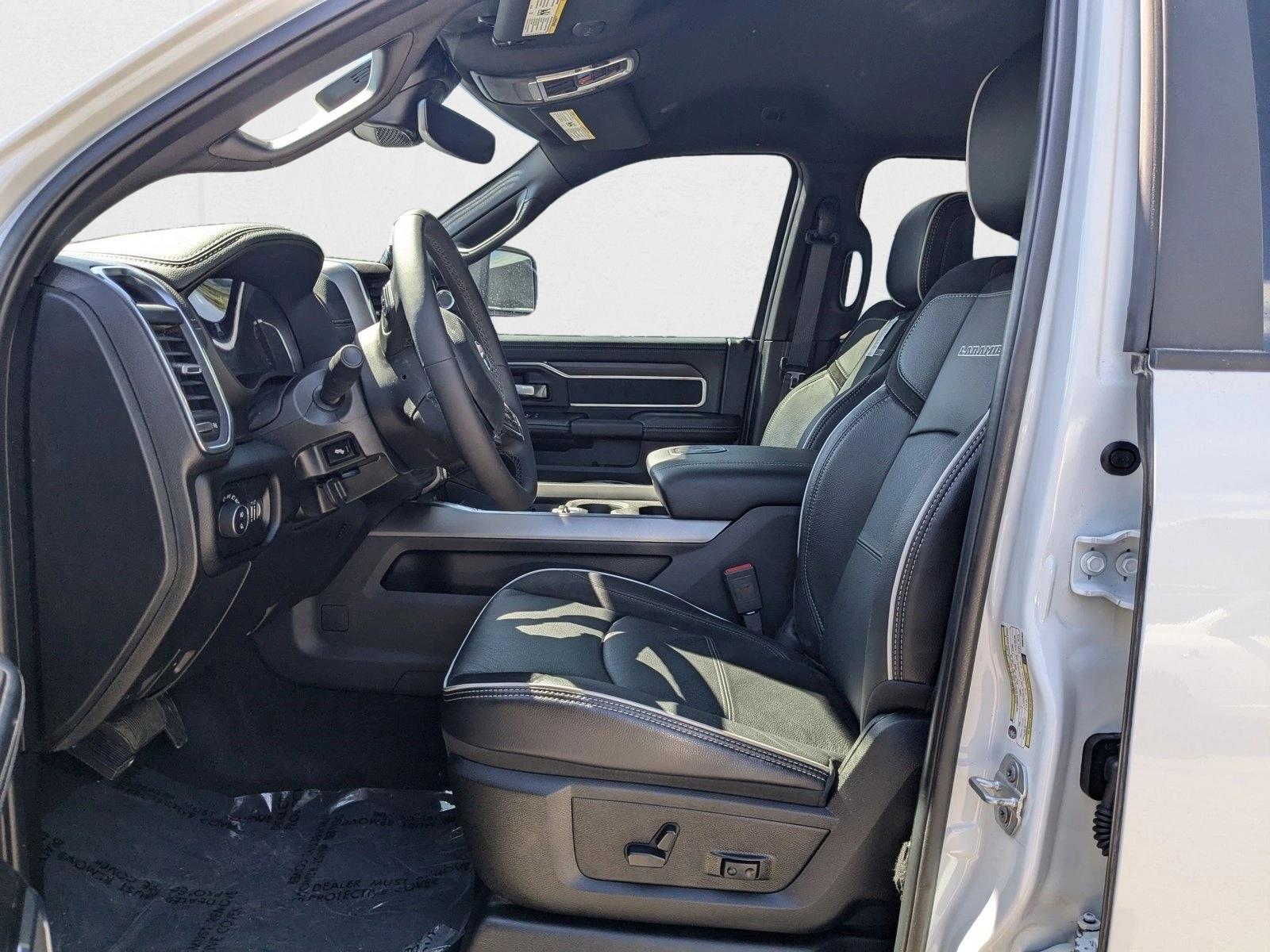 2025 Ram 2500 Laramie photo 4
