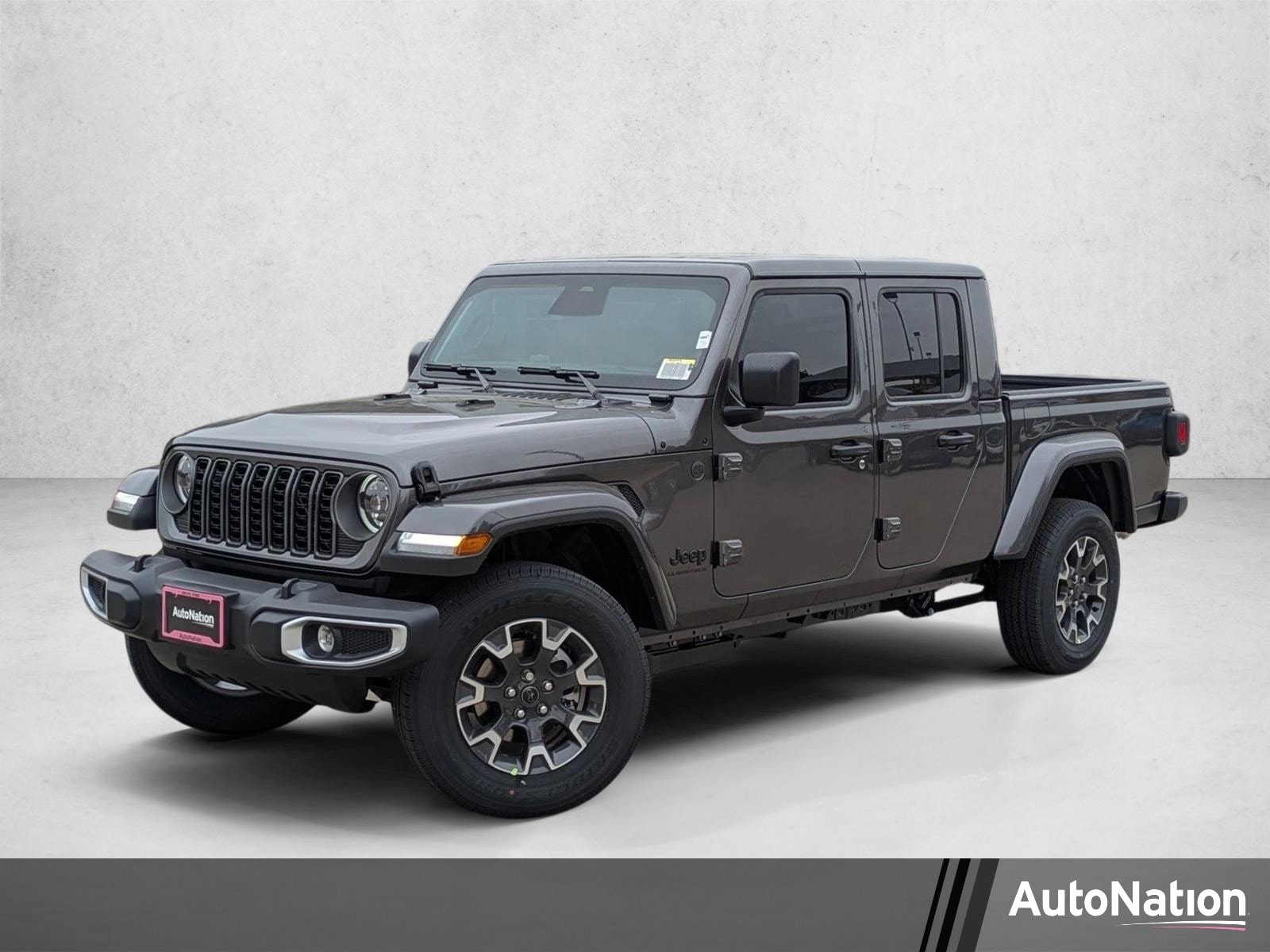 2026 Jeep Gladiator Sahara Auto's photo