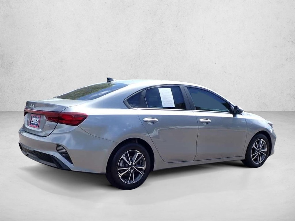 Used 2023 Kia Forte LXS 4dr Car