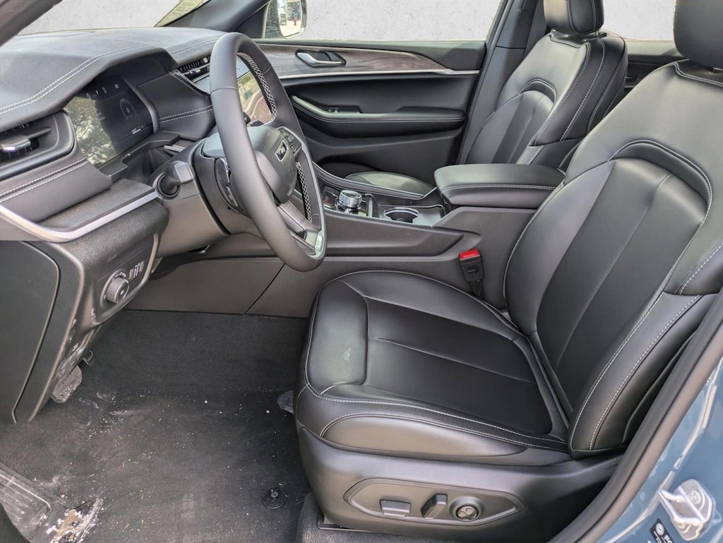 New 2026 Jeep Grand Cherokee Limited SUV