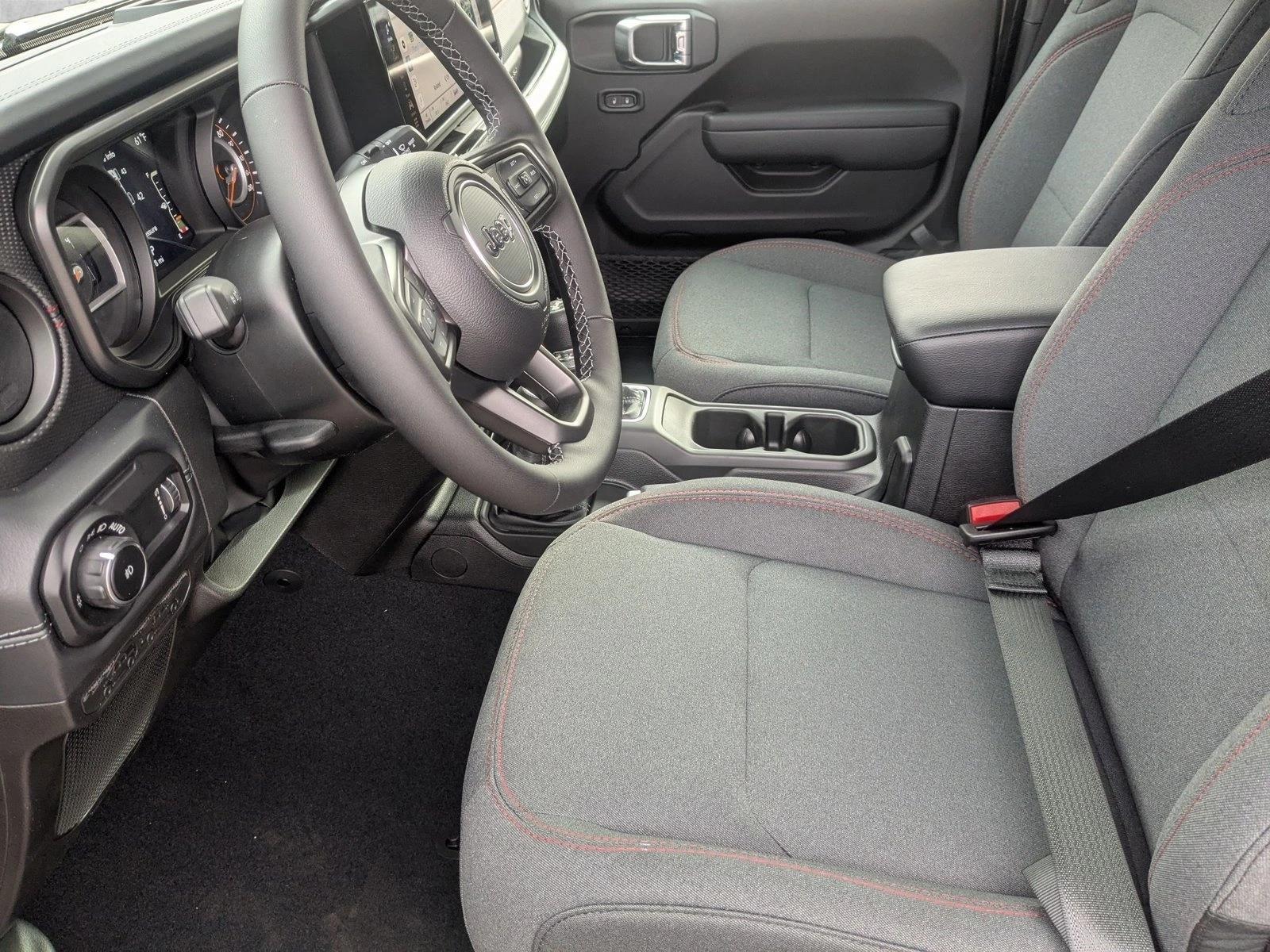 2026 Jeep Wrangler Rubicon photo 3