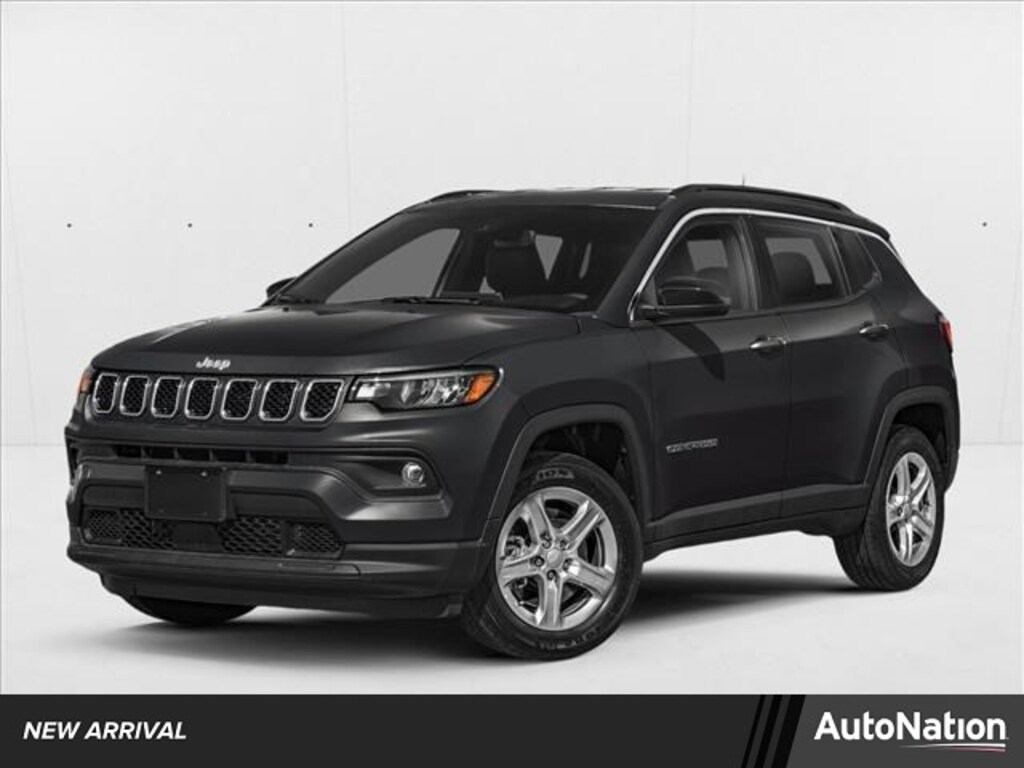 Used 2025 Jeep Compass Latitude Sport Utility