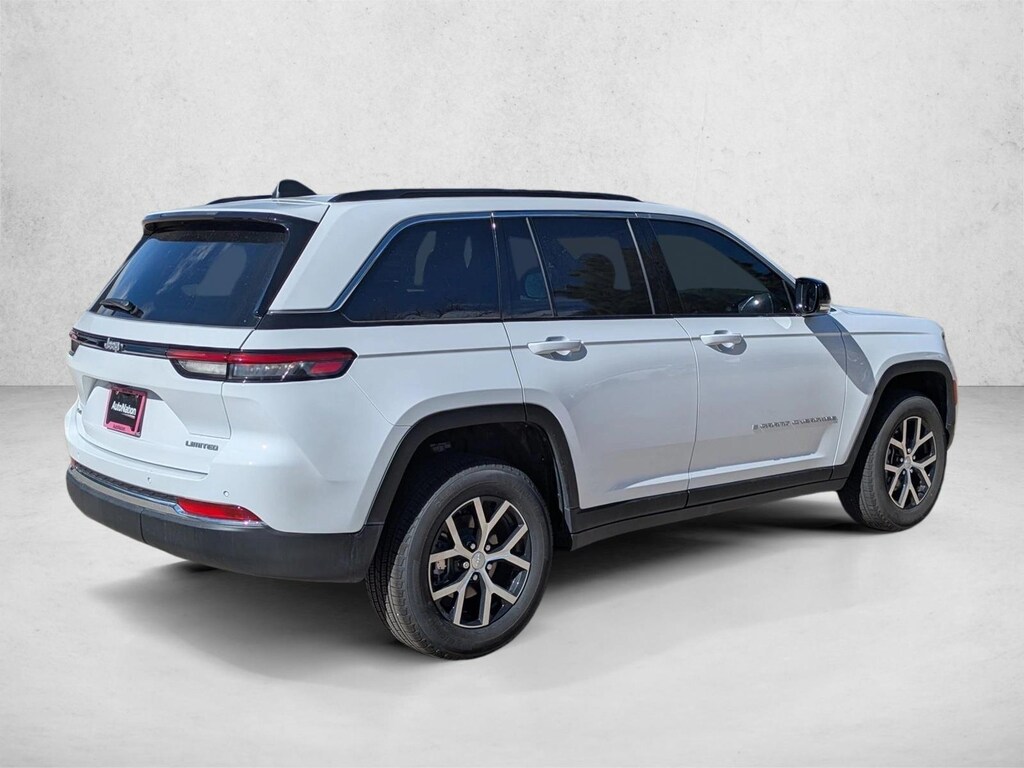 New 2025 Jeep Grand Cherokee Limited SUV