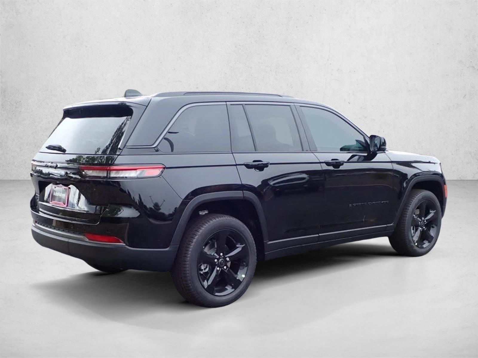 New 2027 Jeep Grand Cherokee Limited SUV