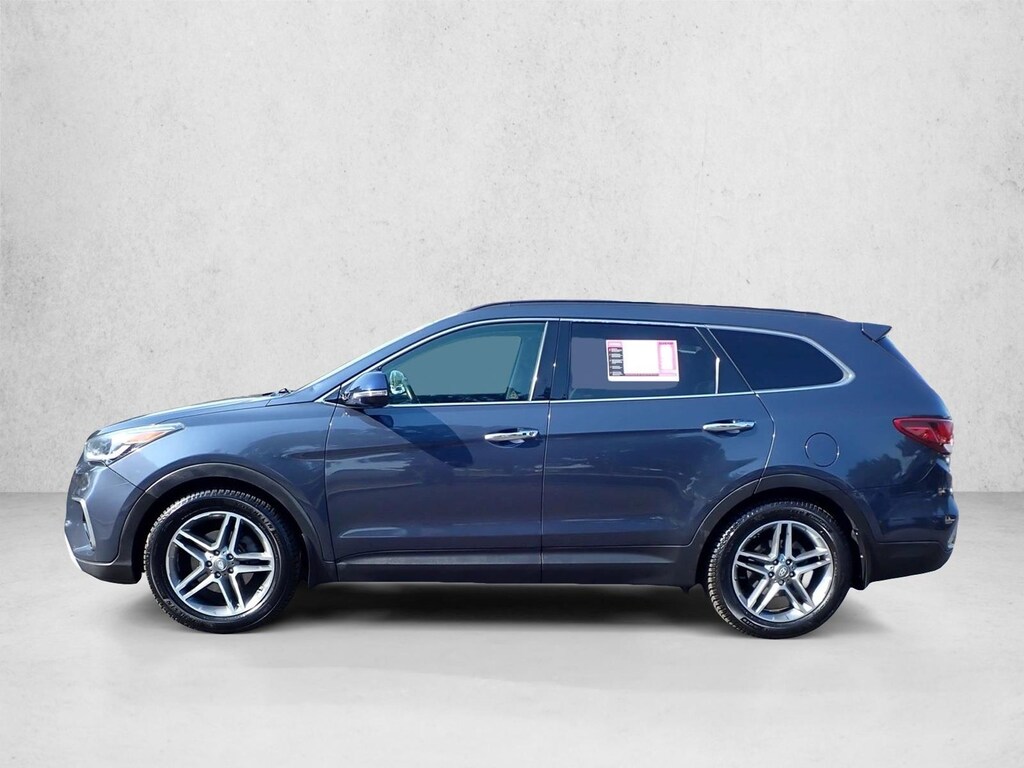 Used 2018 Hyundai Santa Fe SE Ultimate Sport Utility