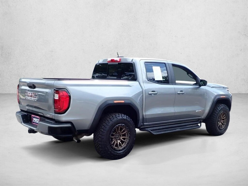 Used 2025 GMC Canyon 4WD AT4 Crew Cab Pickup