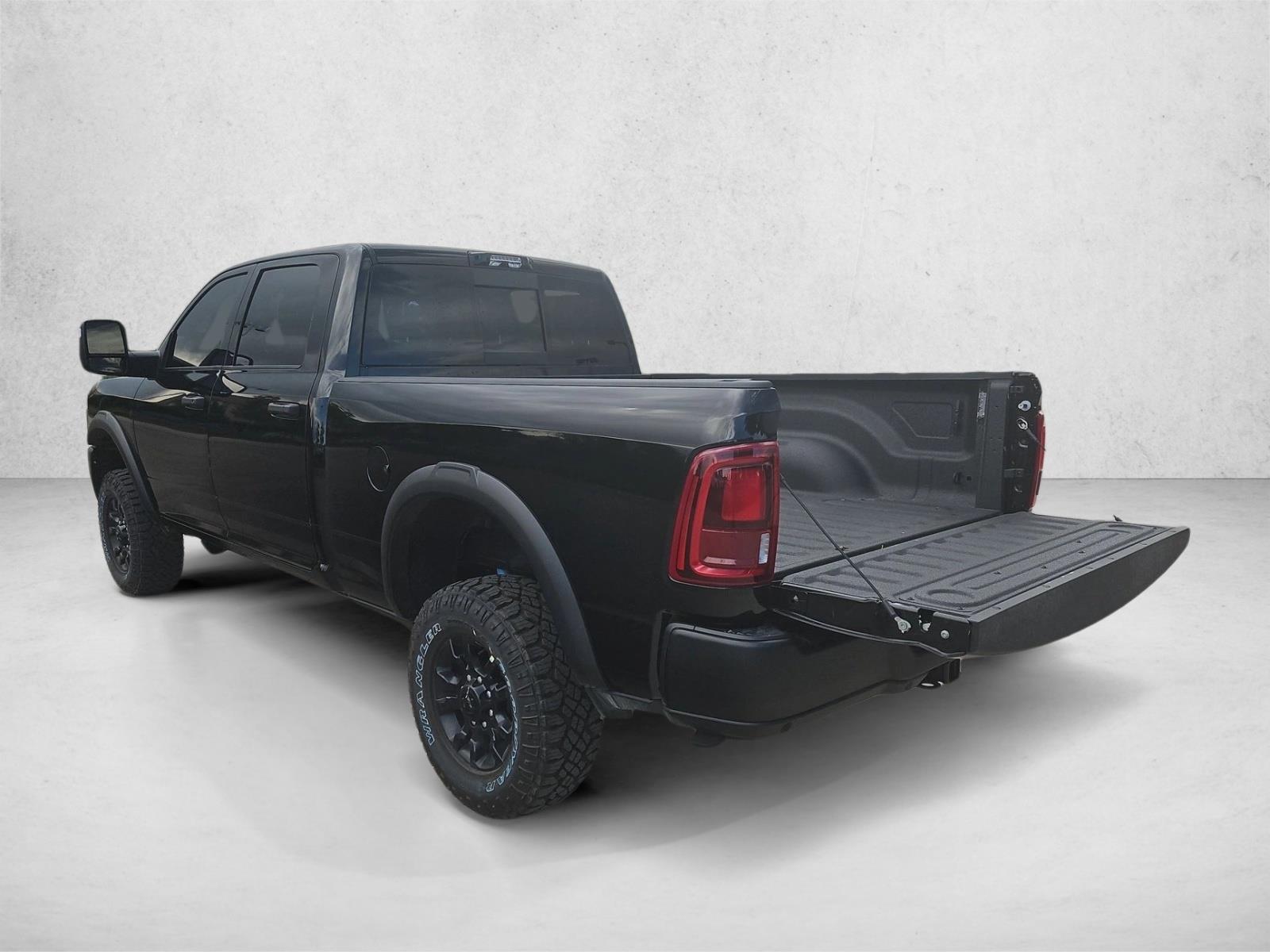 2025 RAM 2500 Tradesman - Photo 9