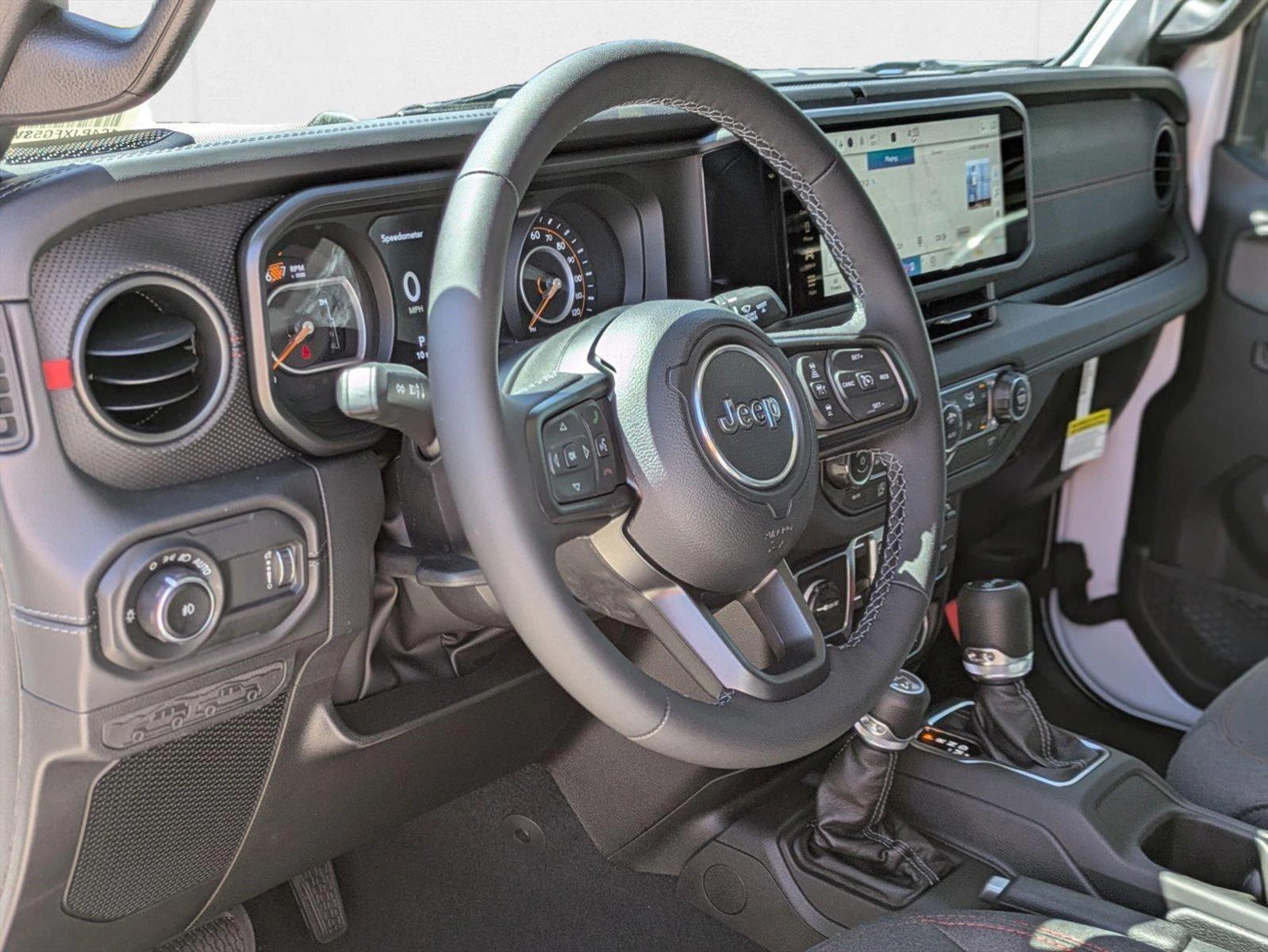 2025 Jeep Wrangler Rubicon photo 3