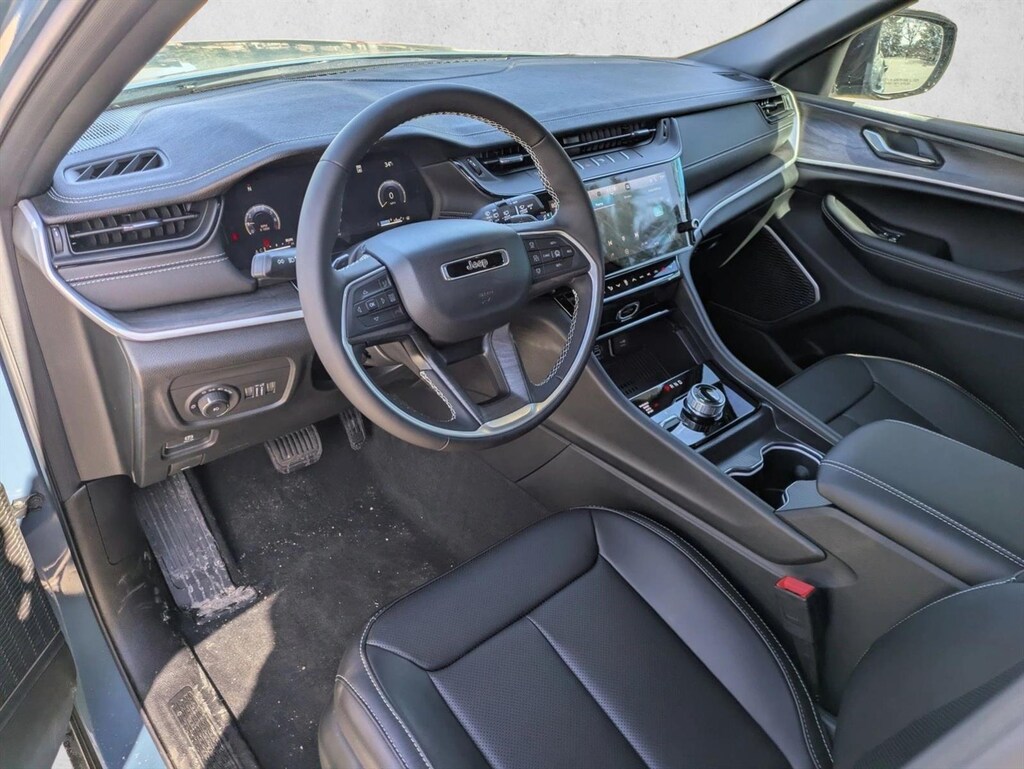 New 2026 Jeep Grand Cherokee Limited SUV