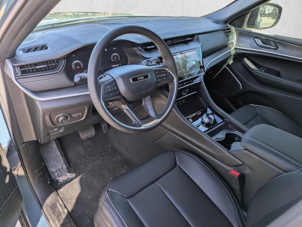 New 2026 Jeep Grand Cherokee Limited SUV