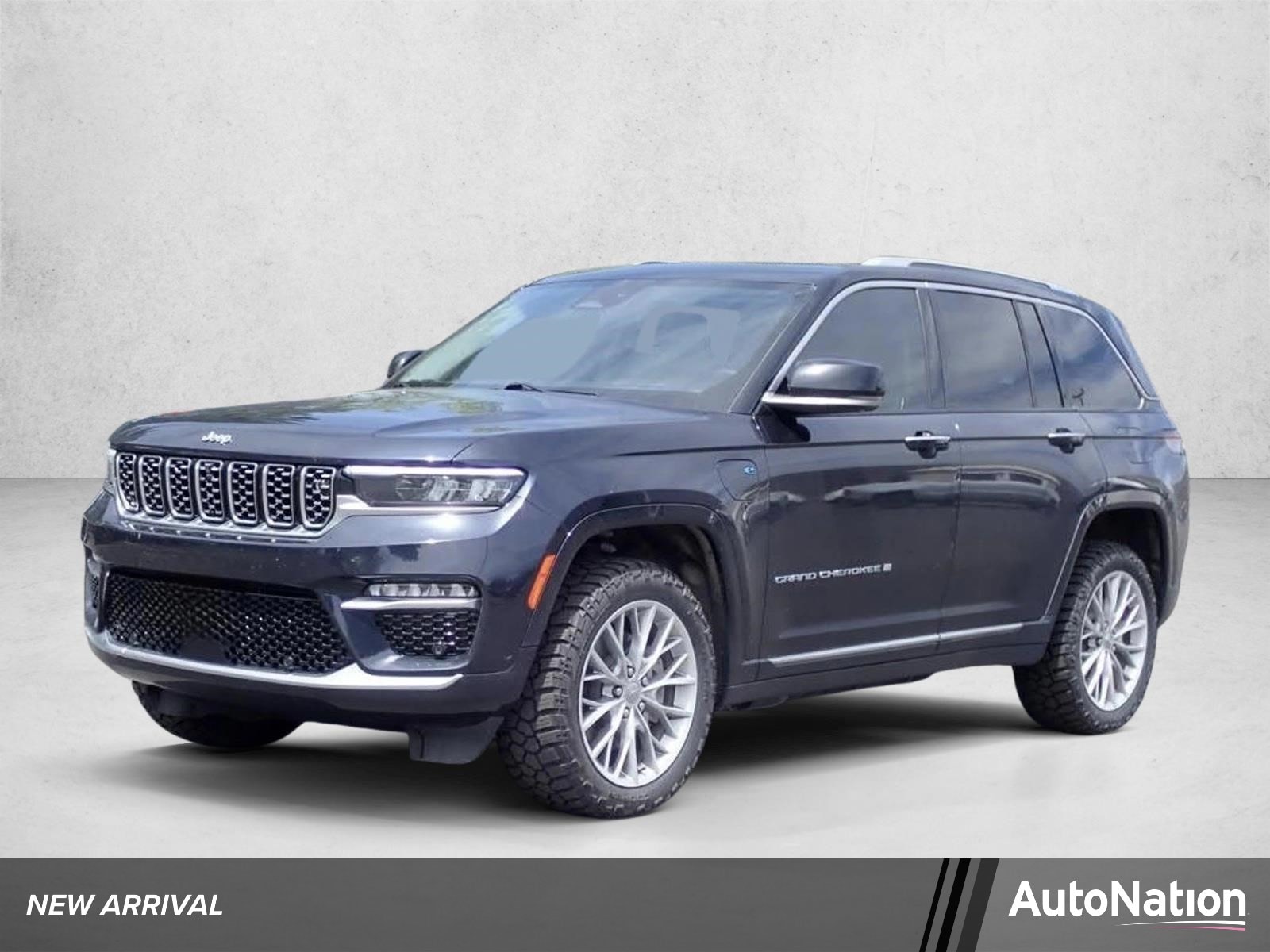 2022 Jeep Grand Cherokee Summit Reserve 4xe 4x4's photo