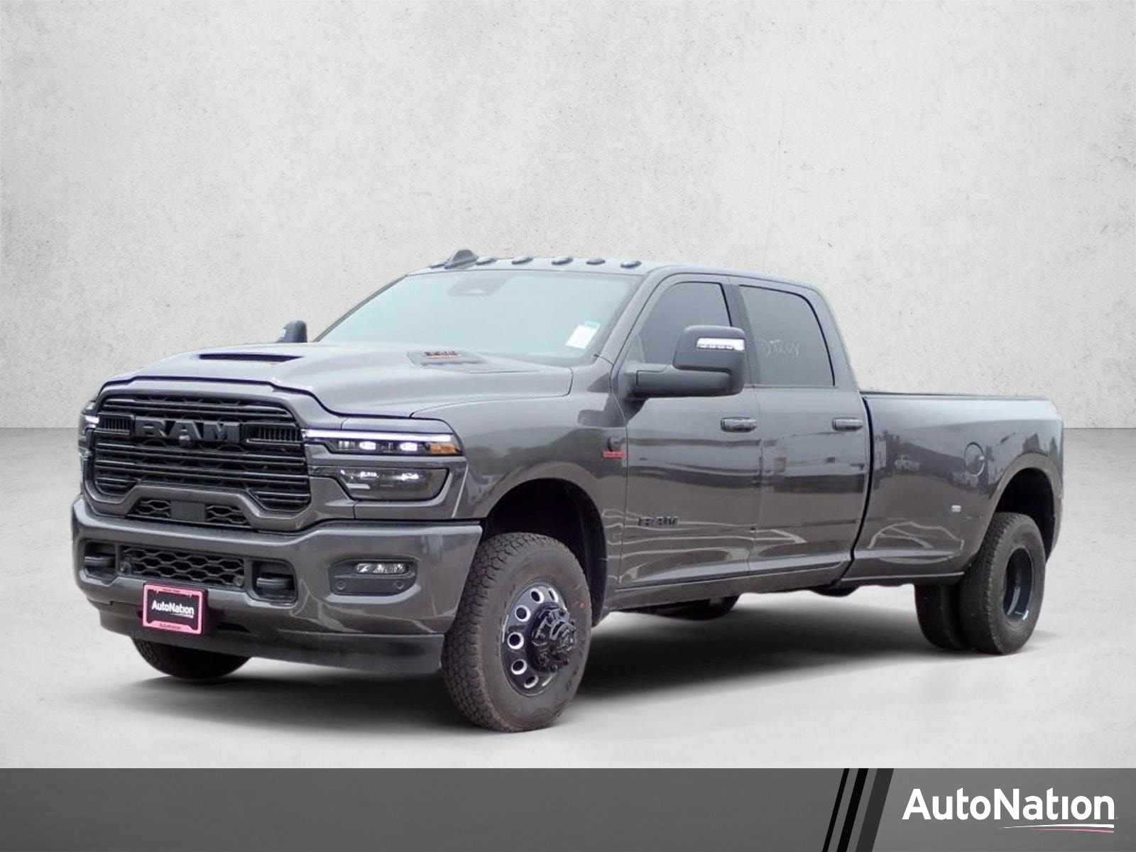 2026 RAM 3500 Laramie 4X4 Crew Cab LWB's photo