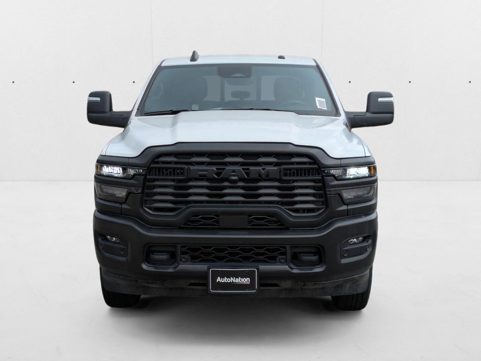 2025 RAM 2500 Tradesman - Photo 6