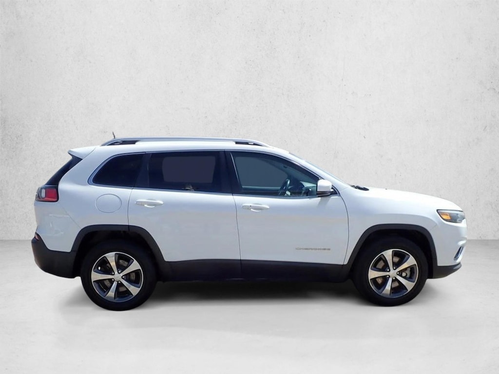Used 2019 Jeep Cherokee Limited Sport Utility