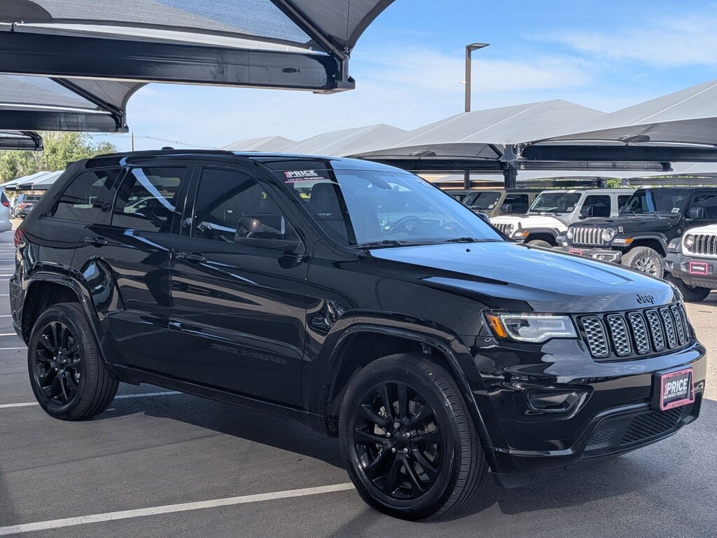 Used 2021 Jeep Grand Cherokee Laredo X Sport Utility