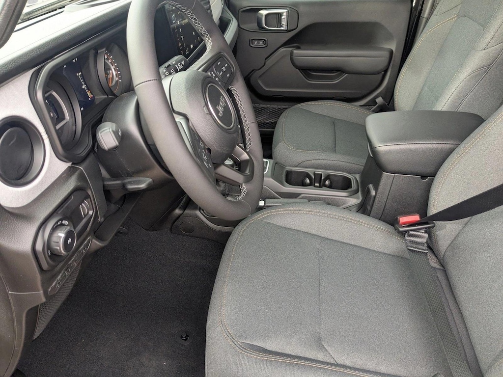 New 2026 Jeep Wrangler Sport S SUV