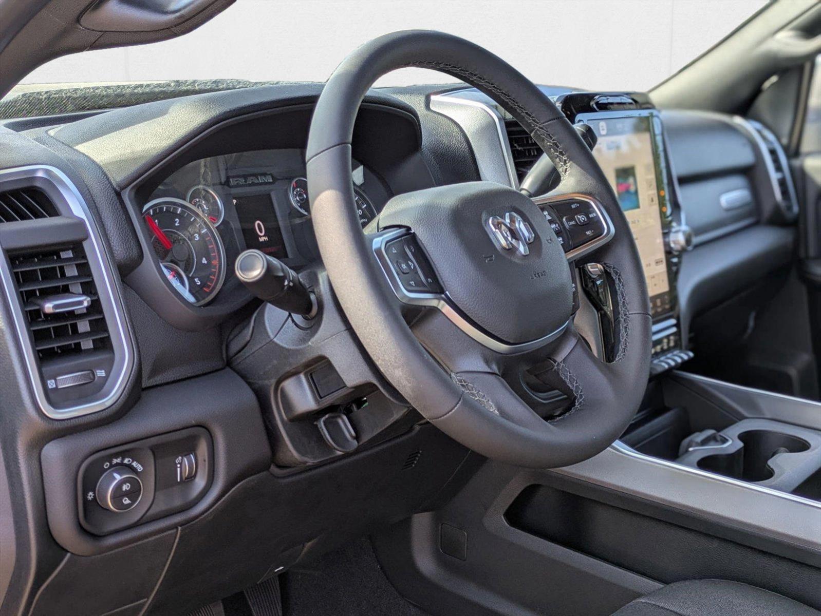 2025 Ram 2500 Big Horn photo 3