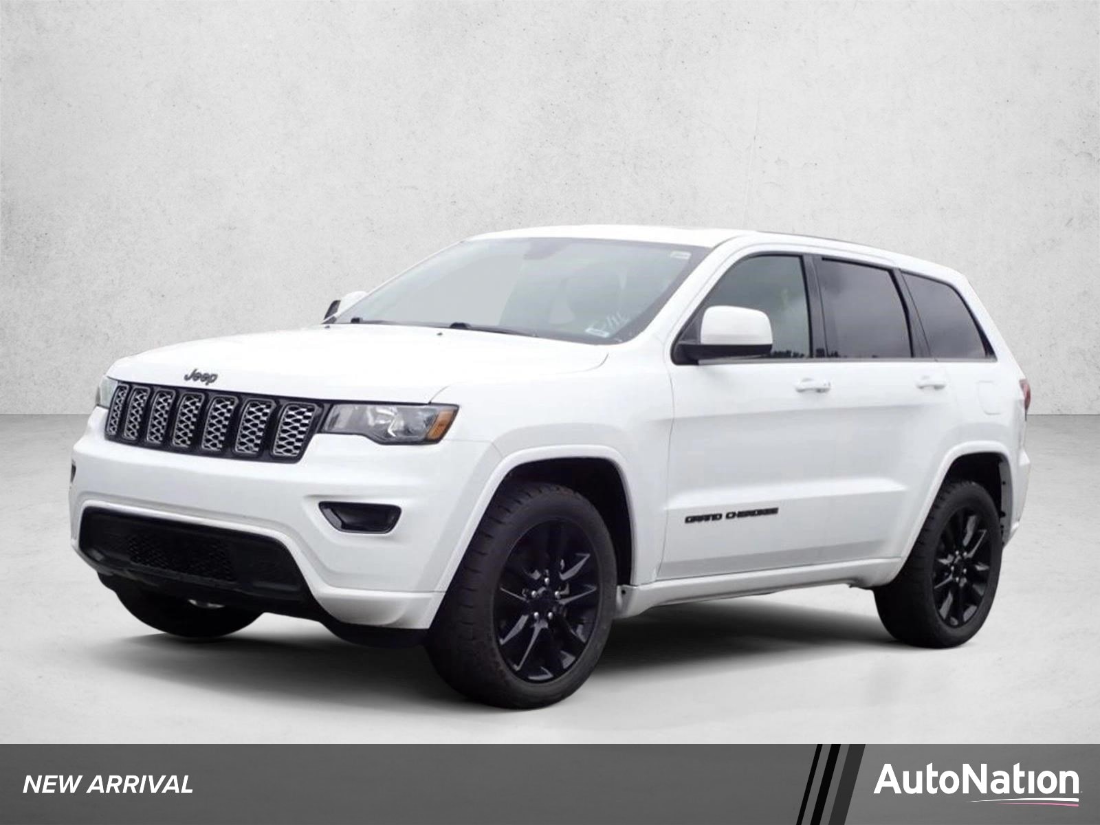 2019 Jeep Grand Cherokee Altitude 4WD's photo