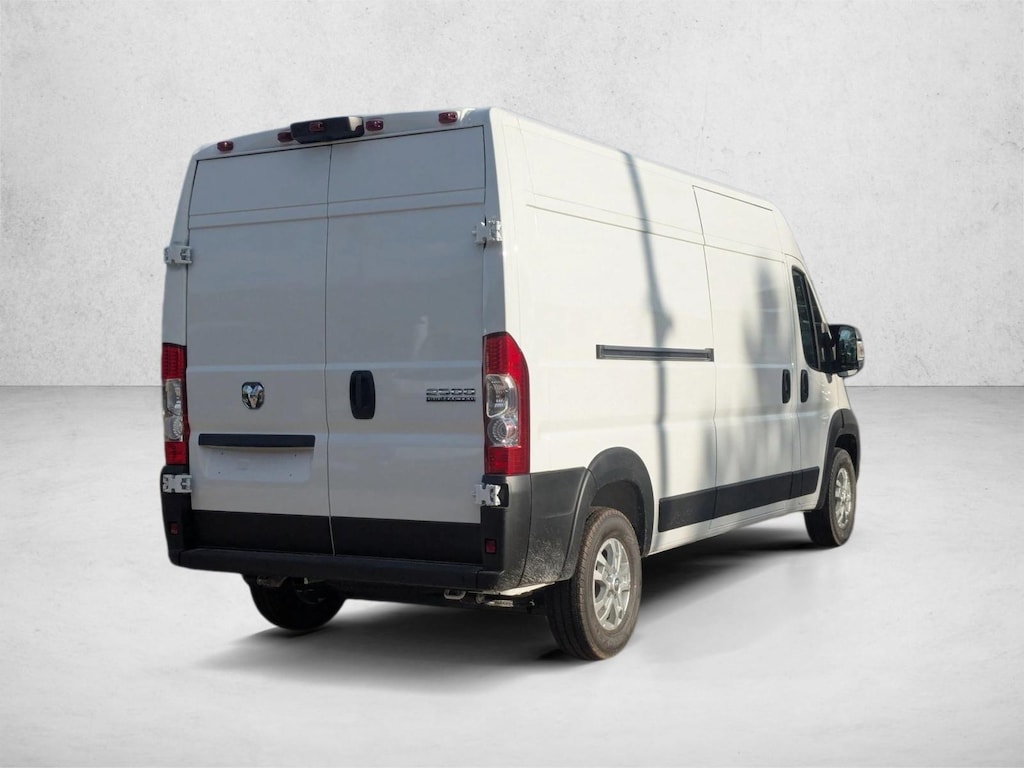 New 2025 Ram ProMaster SLT Van Cargo Van