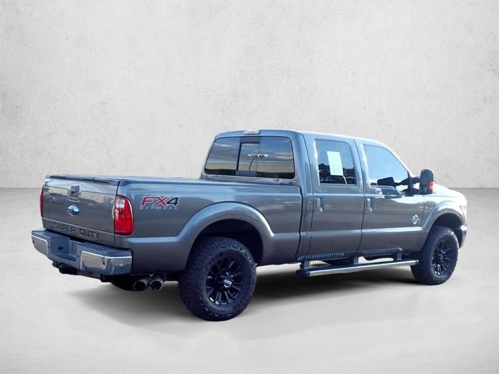 Used 2014 Ford F-250 Lariat Crew Cab Pickup
