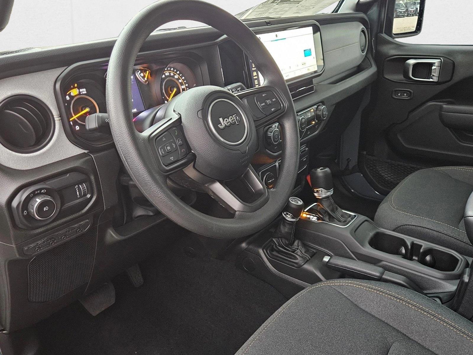 2025 Jeep Wrangler Sport photo 3